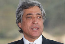 Ministro das Obras Públicas, Transportes e Comunicações,  António Mendonça