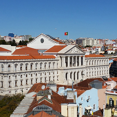 Vista do Palácio de S. Bento a partir da Av. D. Carlos
