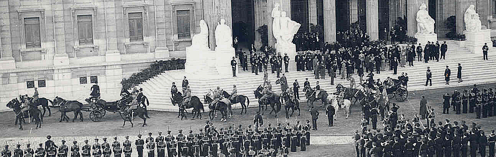 Fachada do Palácio de São Bento após sessão solene de abertura da Assemblea Nacional, em 1935.