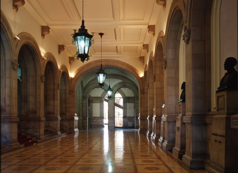 Átrio principal do Palácio de São Bento