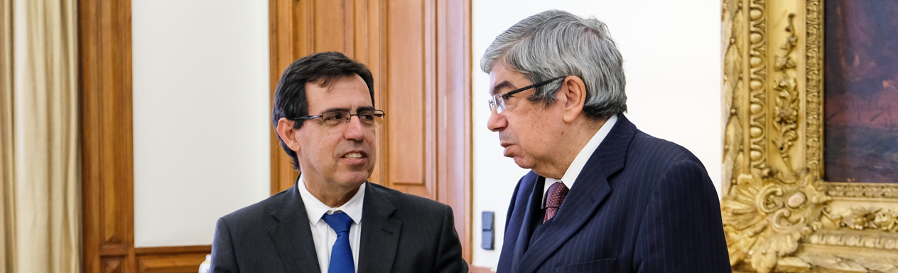 Reitor da Universidade do Algarve, Professor Doutor Paulo Águas e o Presidente da Assembleia da República, Ferro Rodrigues