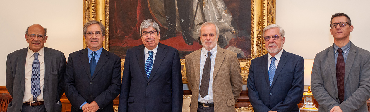 Presidente da Assembleia da República, Eduardo Ferro Rodrigues, Presidente e os Membros do Observatório Técnico Independente