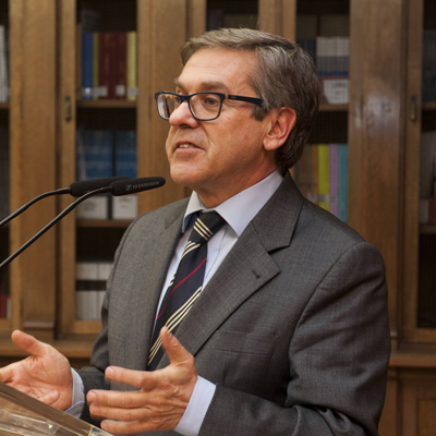 Jorge Lacão a discursar